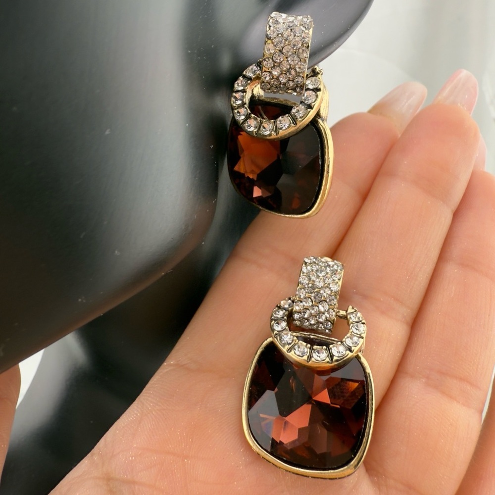 New Luxury Gold and Brown Gemstone Earrings